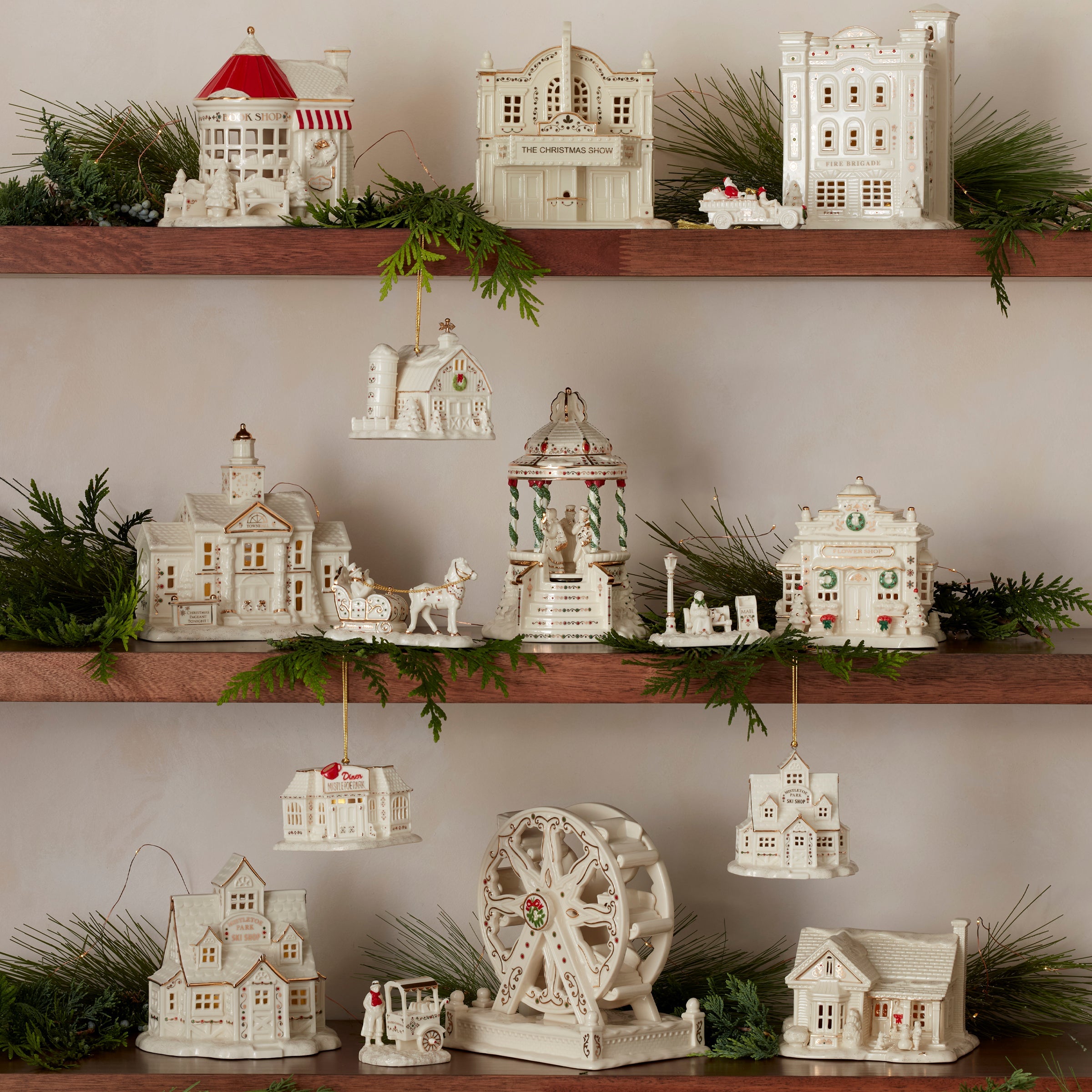 Mistletoe Park Town Hall Lit Figurine